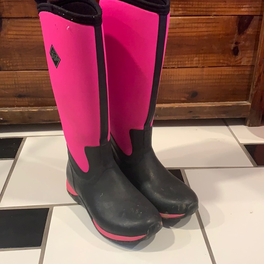 Tall Muck Duck boots